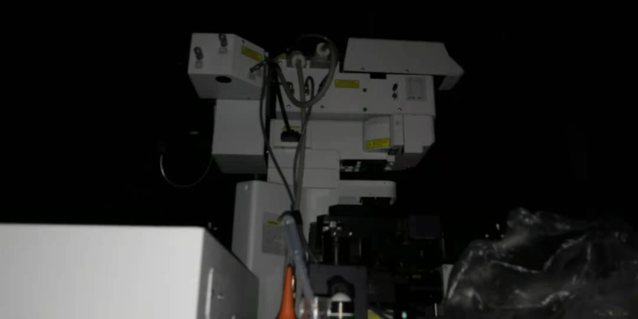 多光子荧光扫描显微镜